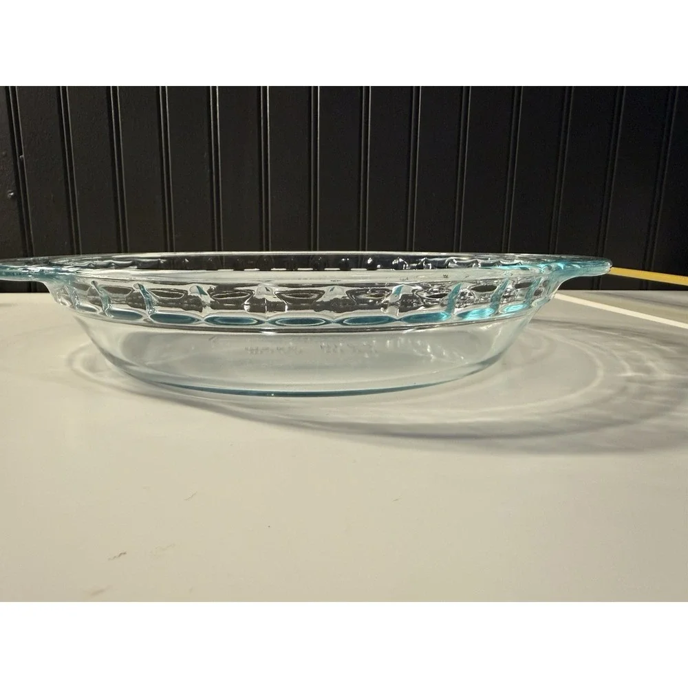 Pyrex vintage light